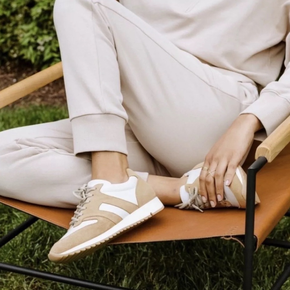 ABLE Blake Retro Sneakers - fit like 7.5